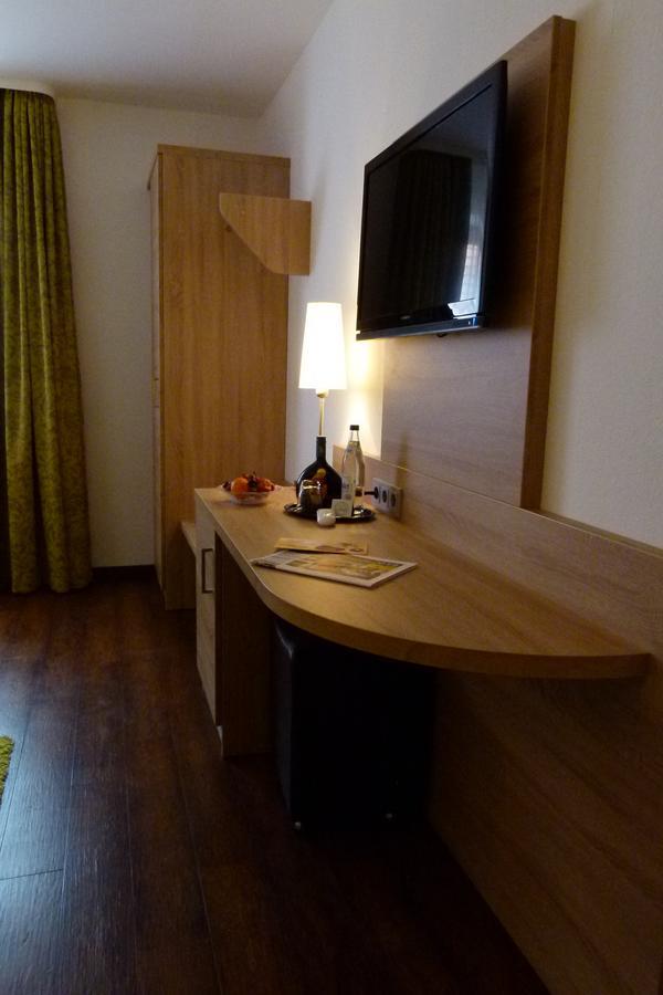 Hotel-Gasthof Zur Sonne Pappenheim Extérieur photo