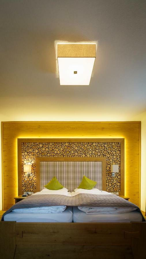 Hotel-Gasthof Zur Sonne Pappenheim Extérieur photo