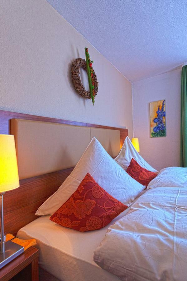 Hotel-Gasthof Zur Sonne Pappenheim Extérieur photo